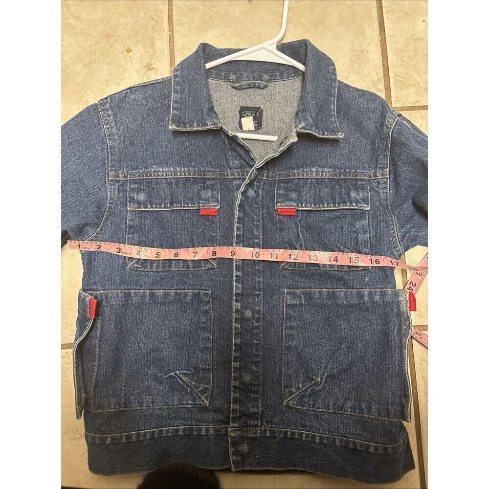 Vintage Kids Gap denim barn jacket Medium 7-8 Snap Button Y2K 2001 Pockets